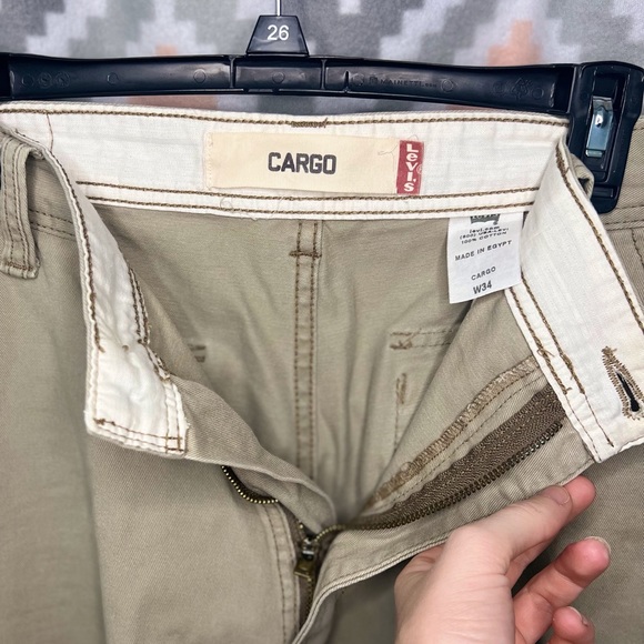 Levi’s cargo shorts - Picture 7 of 7
